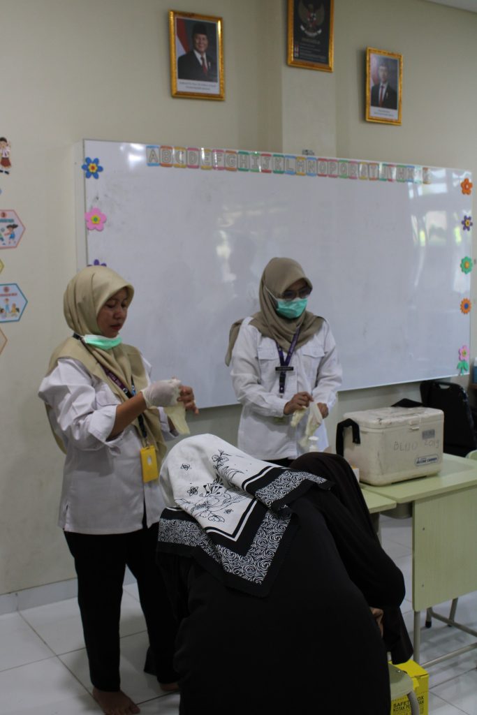 Siswa Kelas 1 Ikuti Bulan Imunisasi Anak Sekolah (BIAS) - dokumentasi 2