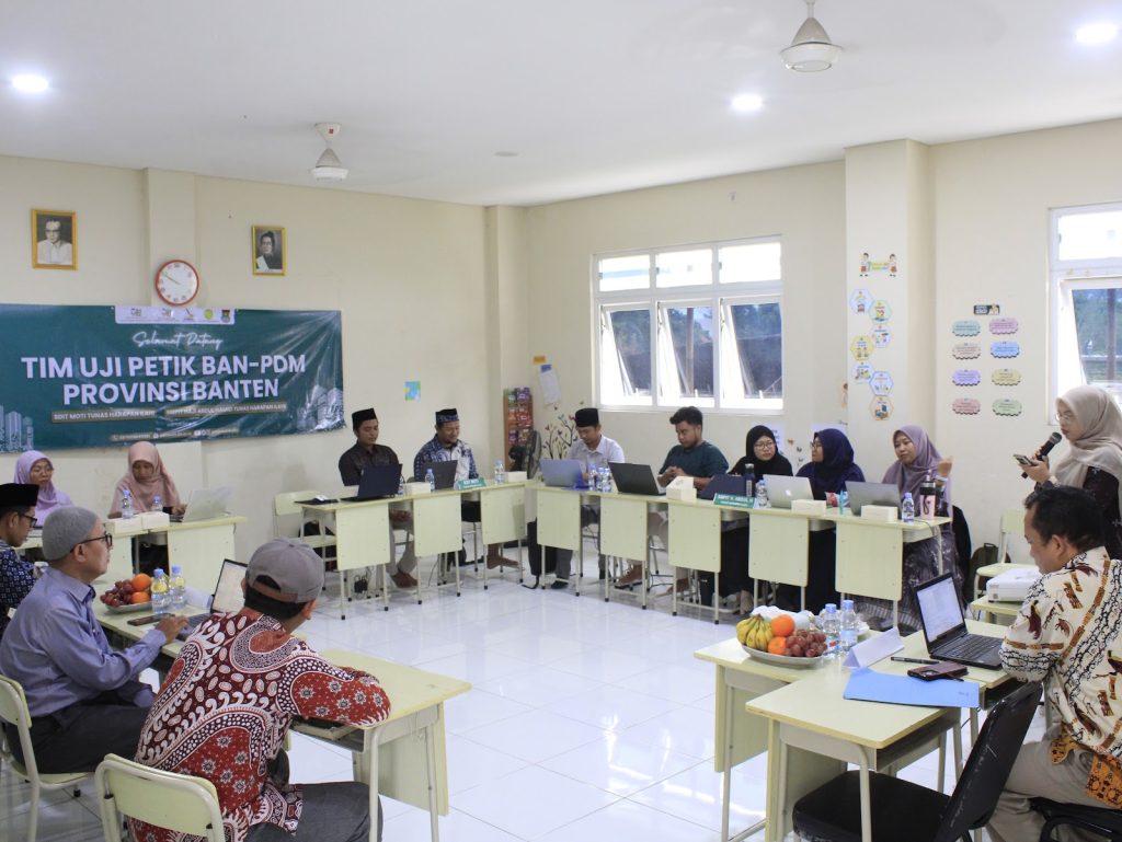 SDIT MoTHI Terima Kunjungan Tim Uji Petik BAN-PDM Provinsi Banten - dokumentasi 2